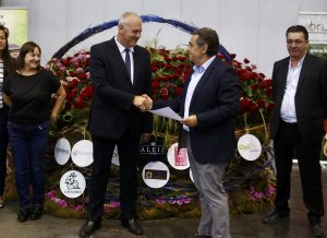 Presidente-Iberflora-presentacion-cesto-flores